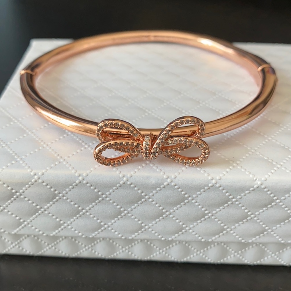 Kate Spade Bow Meets Girl Rose Gold Bangle